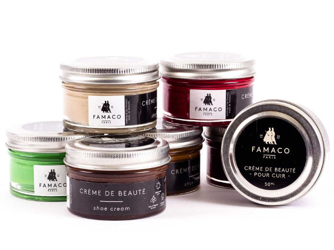 Die Famaco Emulsionscreme als Farbkur für Glattlederschuhe