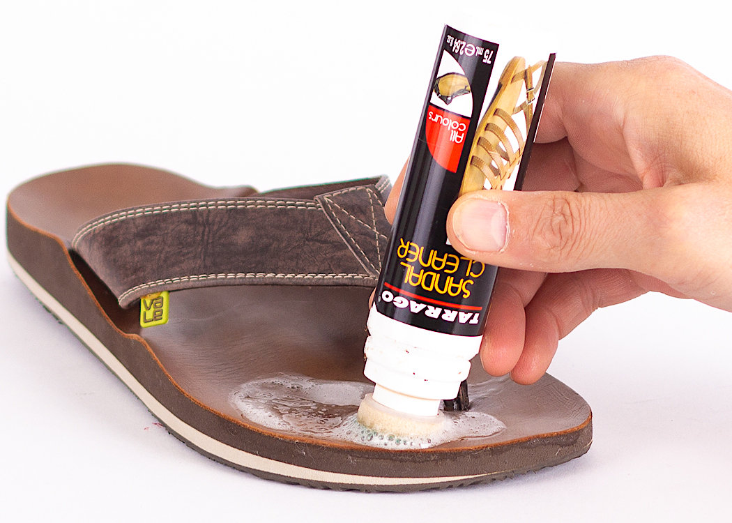 Der Tarrago Sandal Cleaner für die letzten Sommertage